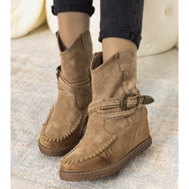Bottes isolées beiges pour femmes dans le style de boho Hanson 2