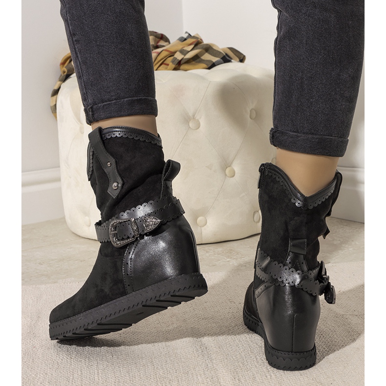 Boots femme noires avec isolation sur le compensé Sherry 2