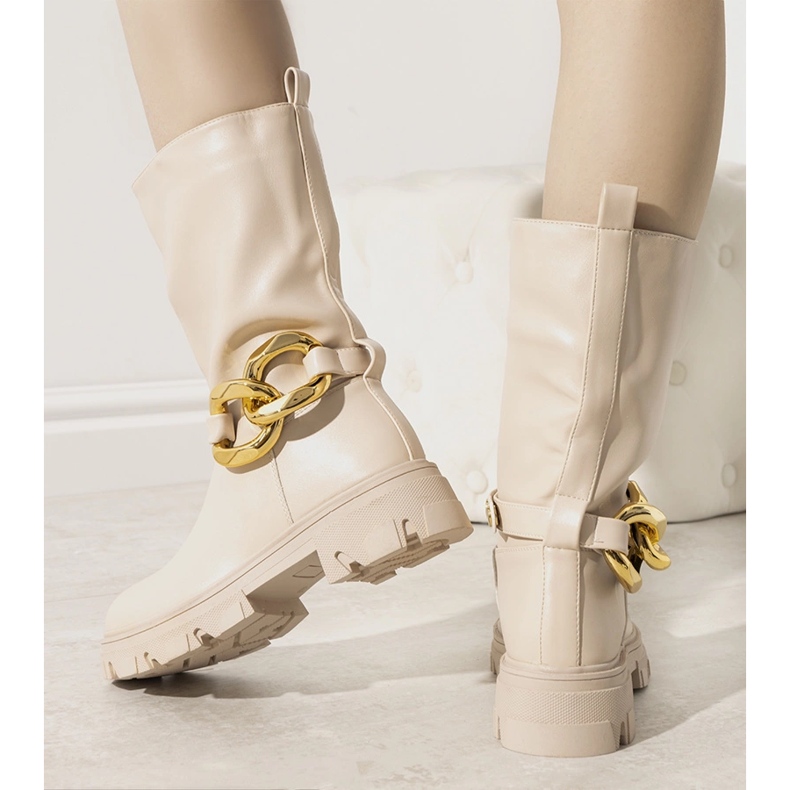 Bottes isolées beiges avec chaîne Harrison 1