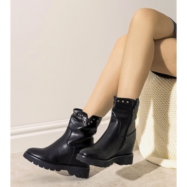 Bottines noires pour femmes sur le coin Carmen le noir 1