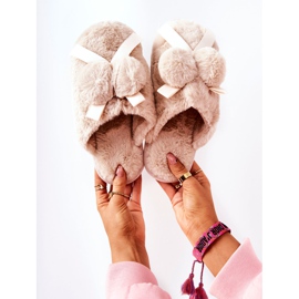Chaussons Fourrure Pompons Beige Pamppies 1