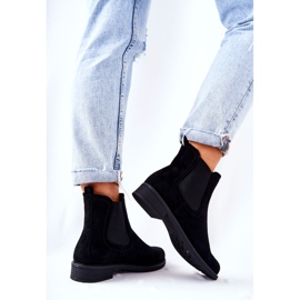Bottines Chelsea en daim noires Astate le noir 4