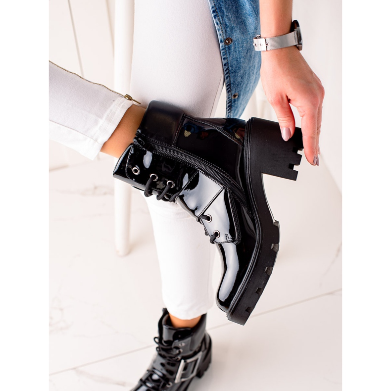 Evento Ouvriers laqués à talons hauts noir 1