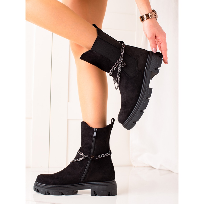 Bestelle Bottes en daim à la mode avec une chaîne le noir 2