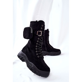 Bottes En Daim Sur La Plateforme Avec Rein Noir Issanti le noir 3