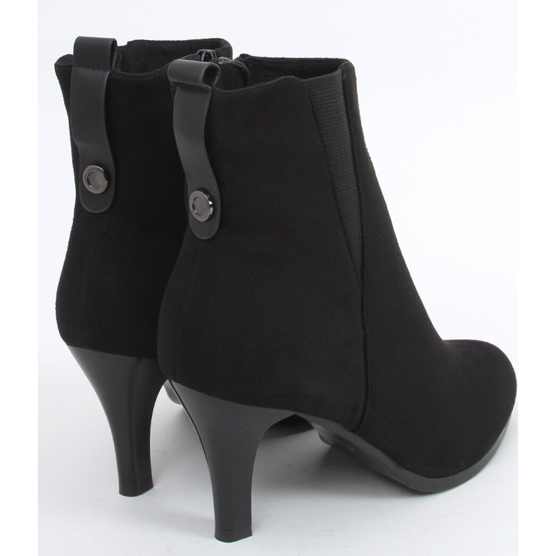 Bottes sur un stiletto Gaja Black noir 1