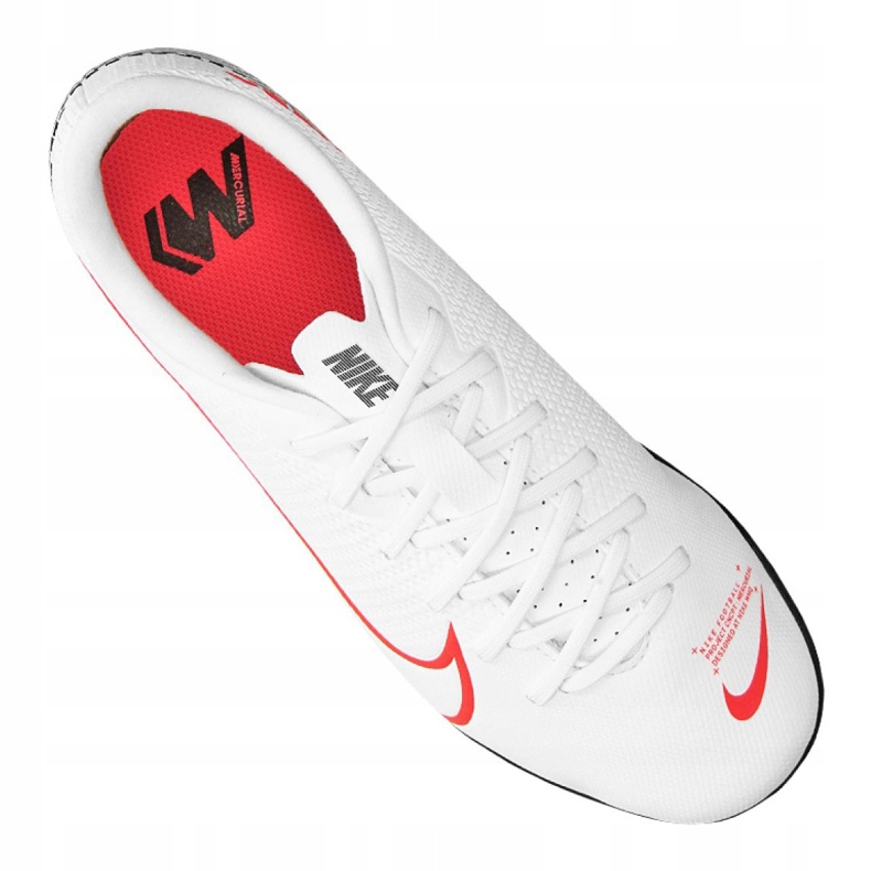 Chaussures de football Nike Vapor 13 Academy Tf Jr AT8145-160 blanche 3 Chaussures de football Nike Vapor 13 Academy Tf Jr AT8145-160 blanche 3