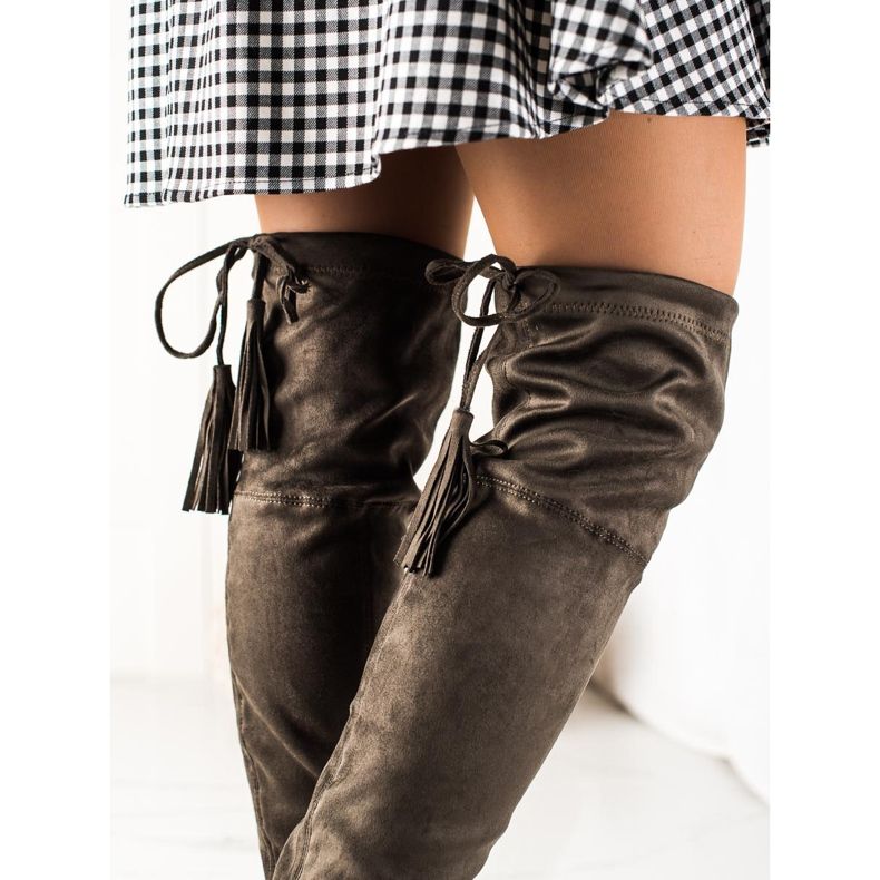 Lucky Shoes Mousquetaires verts confortables 1