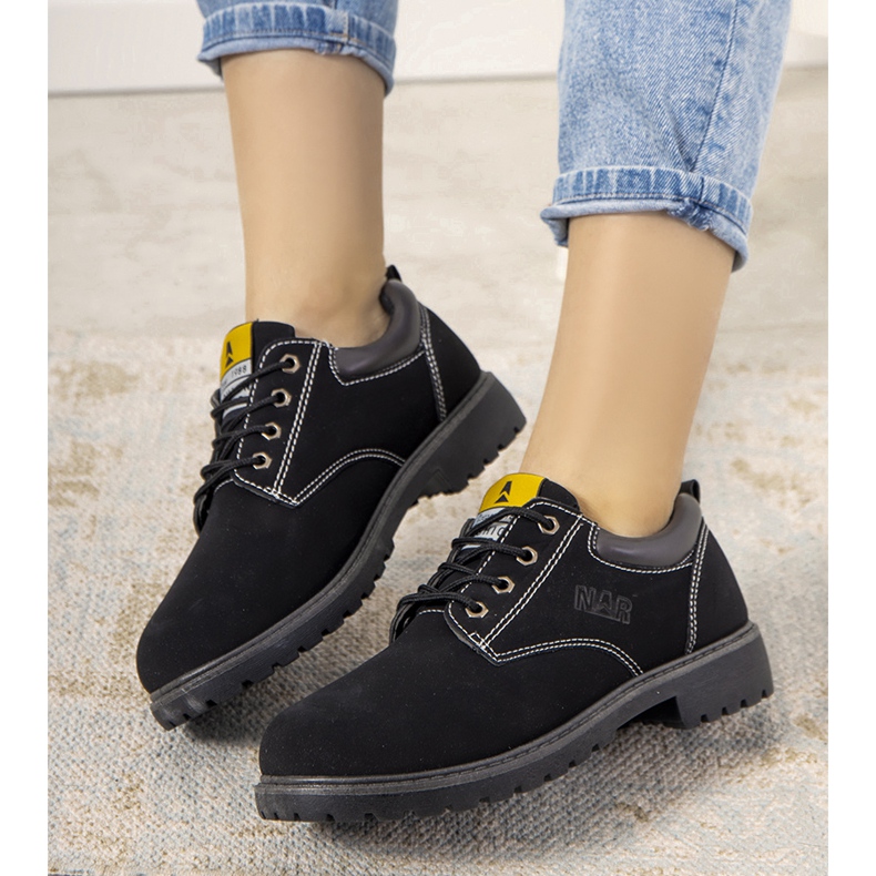 Chaussures noires sur semelle épaisse Pelland le noir 2