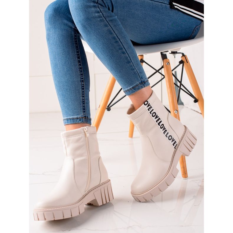 Goodin Les travailleurs beiges aiment 1