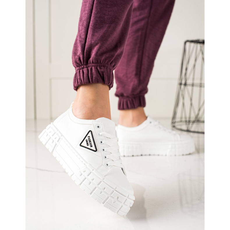 Goodin Baskets avec cuir écologique sur la plate-forme blanche 1 Goodin Baskets avec cuir écologique sur la plate-forme blanche 1