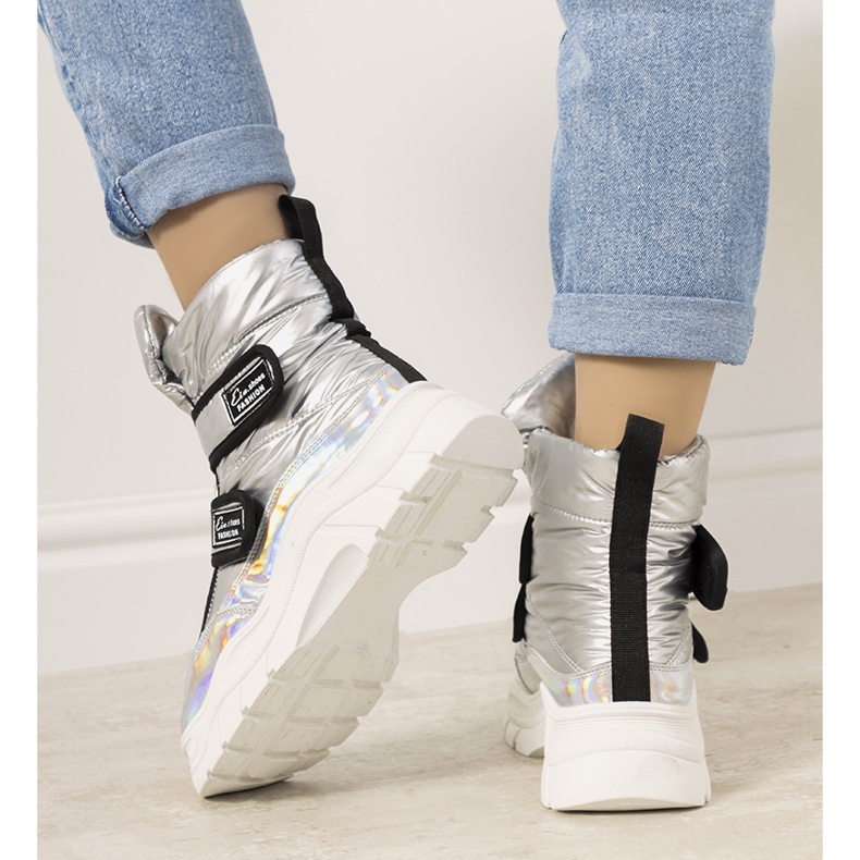 Bottes de neige argentées avec Velcro Comforte 1