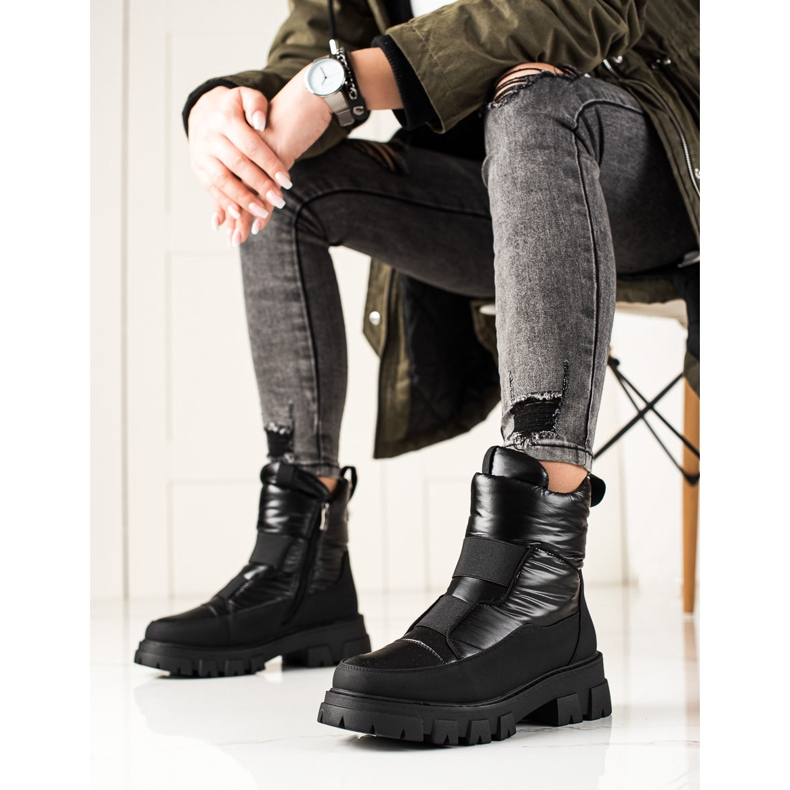 Weide Bottes de neige noires sur le curseur le noir 1 Weide Bottes de neige noires sur le curseur le noir 1