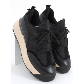 Chaussures de sport isolées Homii noires 1