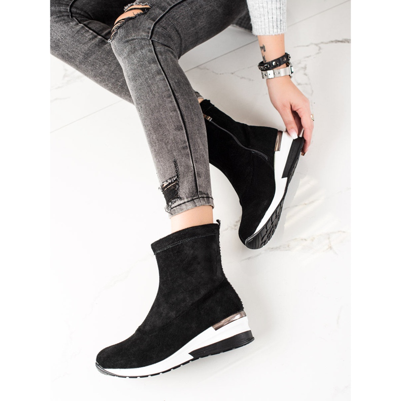 Goodin Bottes compensées en cuir le noir 1