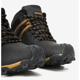 Chaussures de sport isolées Barry noires pour hommes jaune 1