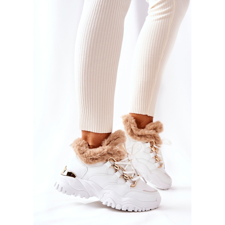 PM1 Chaussures de sport en cuir isolées blanches Shiney 2