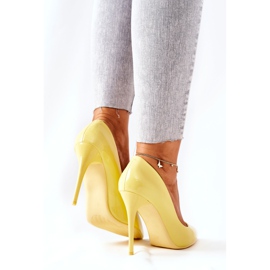 PG2 Talons Hauts Adrinnah Jaune Laqué Élégant 1