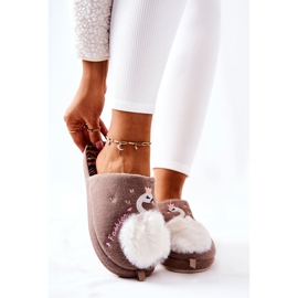 WJ1 Chaussons chauds Rey's Brown Swan brun 2 WJ1 Chaussons chauds Rey's Brown Swan brun 2