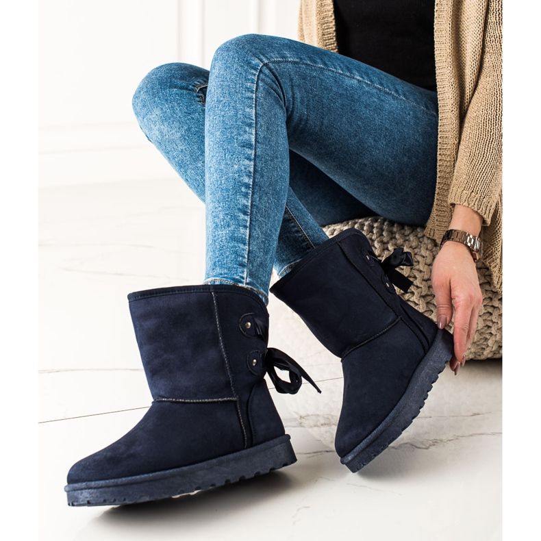 TRENDI Mukluki avec un arc bleu marin 1 TRENDI Mukluki avec un arc bleu marin 1