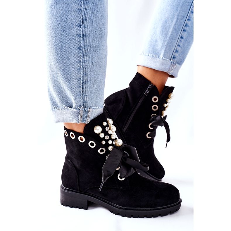 FI1 Bottines En Daim Avec Perles Et Ruban Perla Noir 2