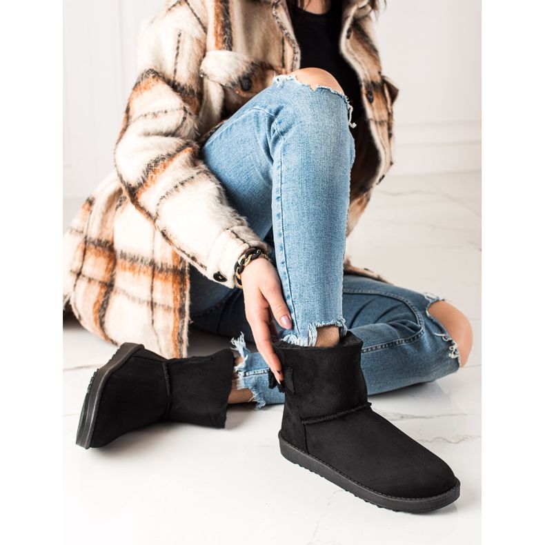 TRENDI Mukluki en daim noir 1