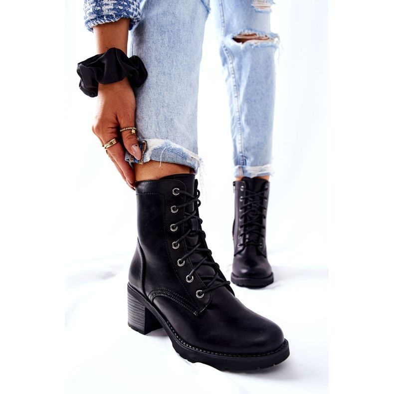 PE1 Bottes Nerynis noires chaudes attachées sur un poteau le noir 5