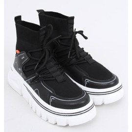 Chaussures de sport chaussettes noires Malin le noir 2