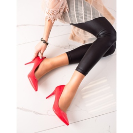 TRENDI talons rouges 1 TRENDI talons rouges 1