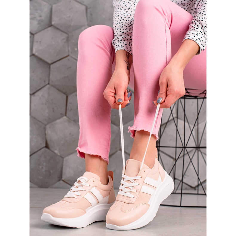 Ideal Shoes Baskets à la mode avec des rayures blanc rose 1