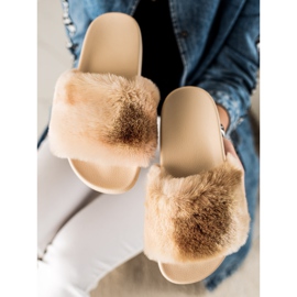 TRENDI Pantoufles Avec Fourrure beige brun 1 TRENDI Pantoufles Avec Fourrure beige brun 1