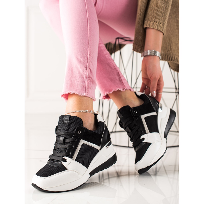 TRENDI Baskets compensées légères blanc noir 1