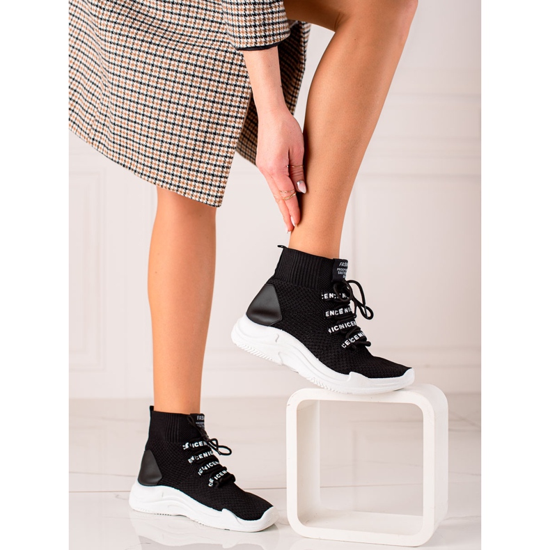 TRENDI Baskets légères en textile le noir 2