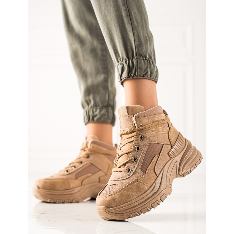 Sweet Shoes Baskets de sport beige 1 Sweet Shoes Baskets de sport beige 1