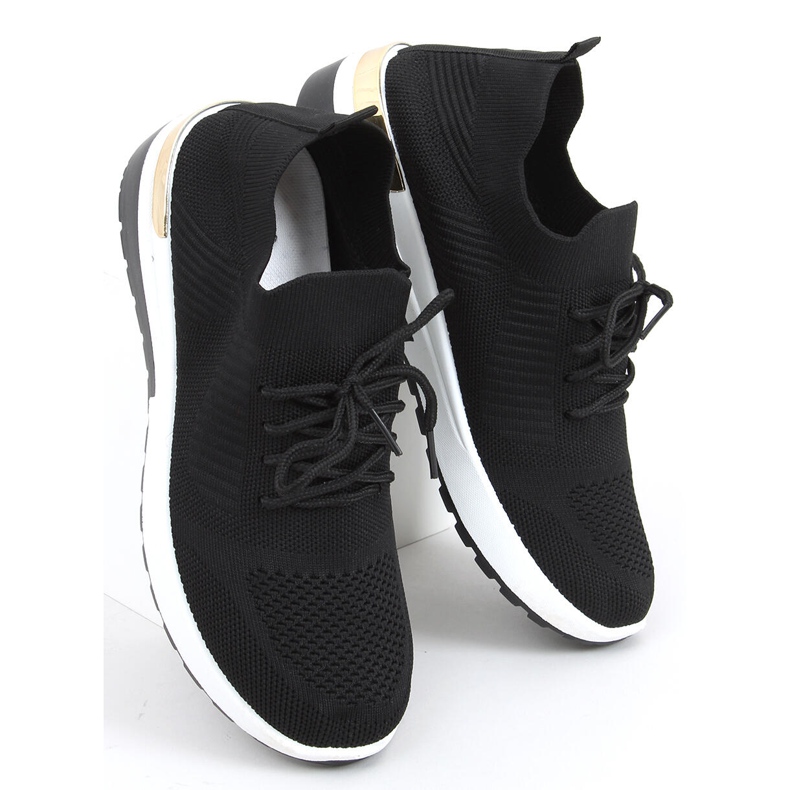 Welo Chaussures de sport chaussettes noires 2