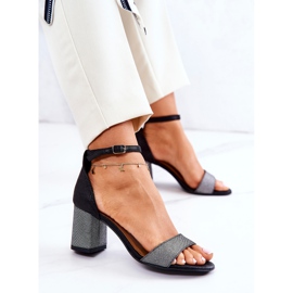 PA2 Sandales En Cuir On A Bar Noir Et Argent Lorene le noir 5