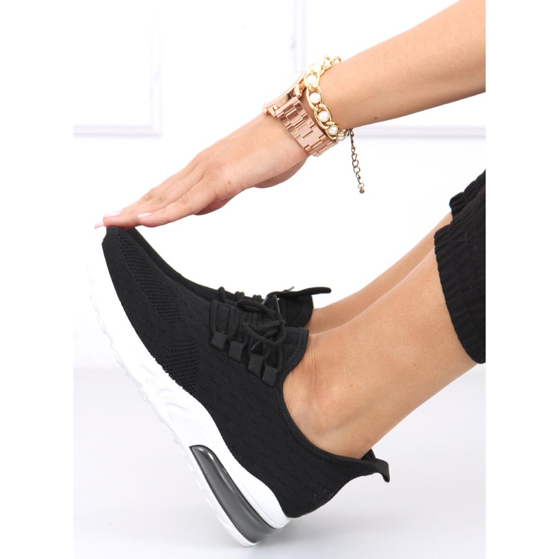 Kessi Chaussettes noires chaussures de sport 1