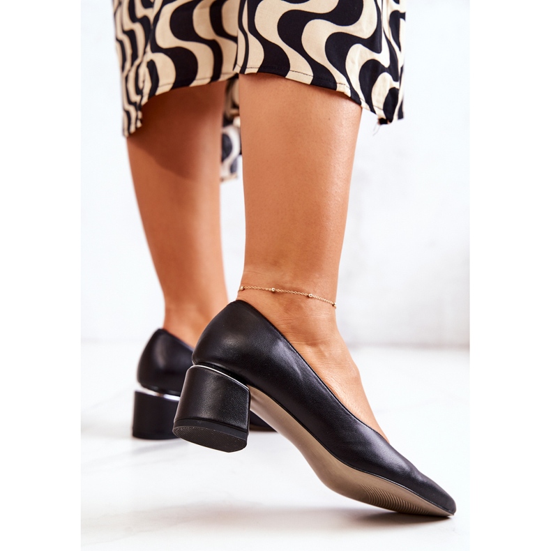 Escarpins En Cuir À Bout En Spitz Noir Marilyn le noir 1