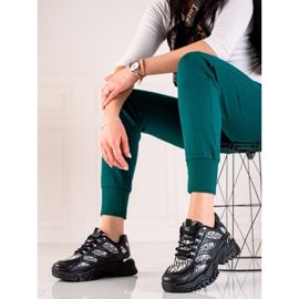 TRENDI Baskets noires sur la plateforme le noir 1 TRENDI Baskets noires sur la plateforme le noir 1