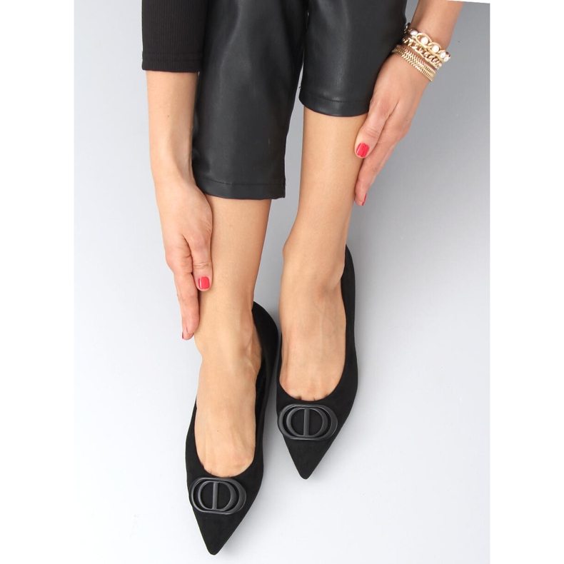 Arte Ballerines noires à bout en amande le noir 1 Arte Ballerines noires à bout en amande le noir 1