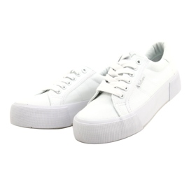 Chaussures Lee Cooper W LCW-22-31-0884L blanc 2