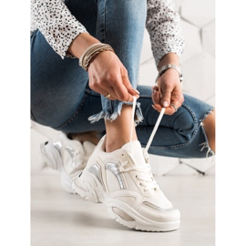 TRENDI Baskets mode beige blanche 1