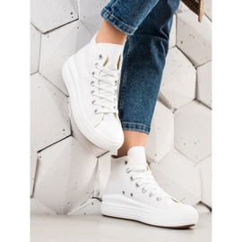 TRENDI Baskets à la mode sur la plate-forme blanche 4