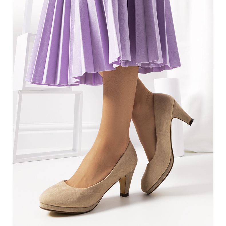 Escarpins femme Alves beiges 1 Escarpins femme Alves beiges 1