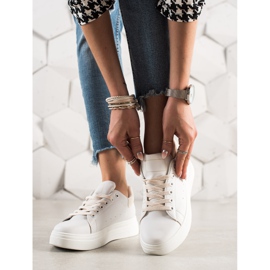 Ideal Shoes Baskets blanches classiques 2