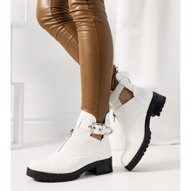 Bottines laquées blanches Rosanne 2
