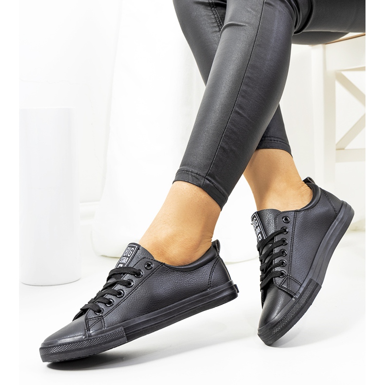 Baskets noires pour femmes Big Star JJ274312 le noir 1