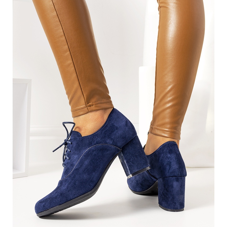 Bottines bleu marine sur le Bird post 2