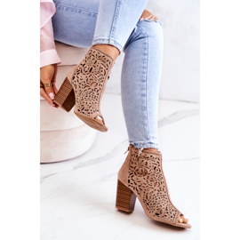 FB1 Bottines Ajourées Sur Poteau Beige Bretagne 1
