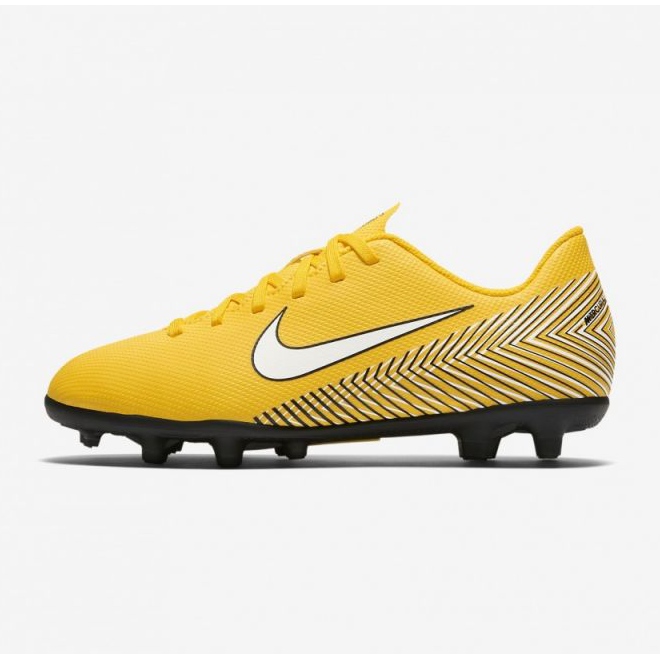 Nike Mercurial Vapor 12 Club Neymar Mg Jr AO9472-710 chaussures de football multicolore jaunes 2 Nike Mercurial Vapor 12 Club Neymar Mg Jr AO9472-710 chaussures de football multicolore jaunes 2